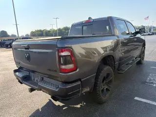 Ram 1500 2020 4x4 Big Horn 4p Puerta Cabina Tripulacion 5.6 ft. SB Camioneta