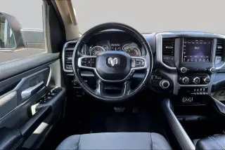 Ram 1500 2020 4x2 Big Horn 4dr Crew Cab 5.6 ft. SB Pickup