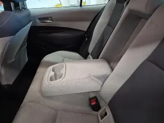 Toyota Corolla 2021 LE 4dr Sedán