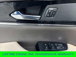 Lincoln Nautilus 2022 Estándar 4p SUV