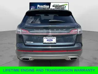 Lincoln Nautilus 2022 Estándar 4p SUV