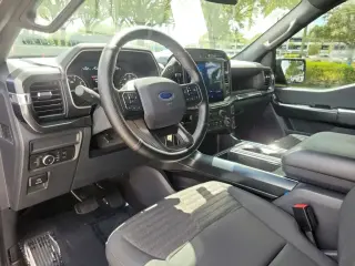 Ford F-150 2022 4x2 XL 4dr SuperCrew 5.5 ft. SB
