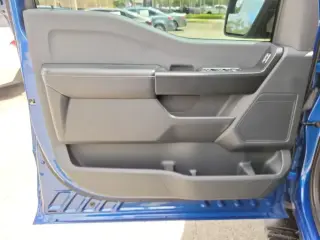 Ford F-150 2022 4x2 XL 4dr SuperCrew 5.5 ft. SB