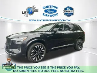 Volvo XC90 2025 AWD B5 Plus Bright Theme 7-Pasajeros 4puertas SUV (lanzamiento medio anual)