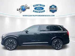 Volvo XC90 2025 AWD B5 Plus Bright Theme 7-Pasajeros 4puertas SUV (lanzamiento medio anual)