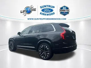 Volvo XC90 2025 AWD B5 Plus Bright Theme 7-Pasajeros 4puertas SUV (lanzamiento medio anual)