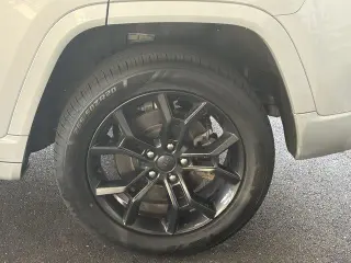 Jeep Grand Cherokee 2023 4x4 30th Anniversary 4xe 4dr SUV