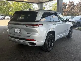 Jeep Grand Cherokee 2023 4x4 30th Anniversary 4xe 4dr SUV