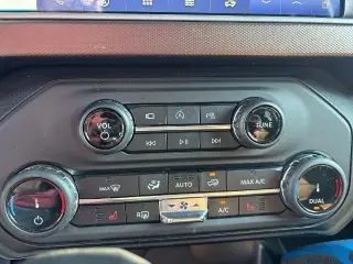 Ford Bronco 2022 4x4 Outer Banks 4dr SUV