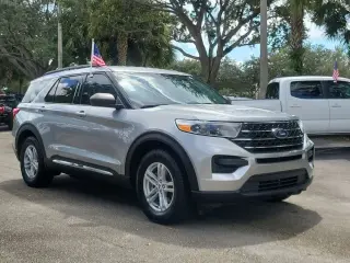 Ford Explorer 2024 XLT 4p SUV