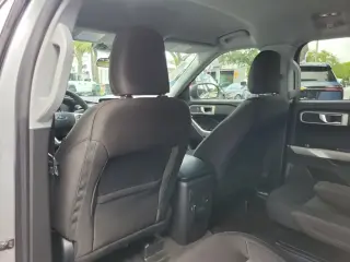 Ford Explorer 2024 XLT 4p SUV
