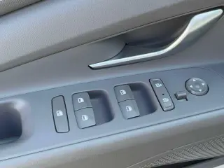 Hyundai ELANTRA 2023 SEL Sedán 4 puertas