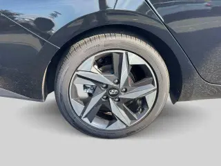 Hyundai ELANTRA 2023 SEL Sedán 4 puertas