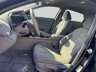 Hyundai ELANTRA 2023 SEL Sedán 4 puertas