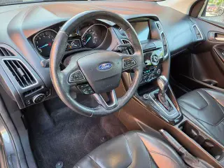 Ford Focus 2016 Titanium Sedán 4 puertas