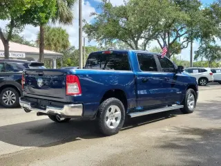 Ram 1500 2021 4x2 Big Horn 4p Crew Cab 5.6 ft. SB Pickup