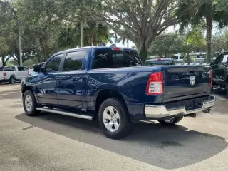 Ram 1500 2021 4x2 Big Horn 4p Crew Cab 5.6 ft. SB Pickup