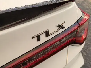 Sedán Acura TLX 2021 de 4 puertas con paquete A-SPEC