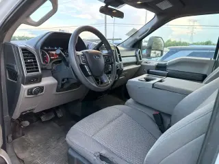 Ford F-250 Super Duty 2022 4x4 XLT 4dr Cabina de Tripulação 8 ft. LB Pickup
