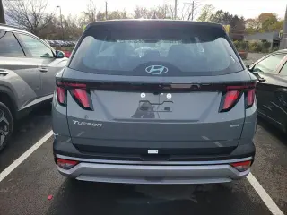 Hyundai TUCSON 2026 AWD SE 4dr SUV