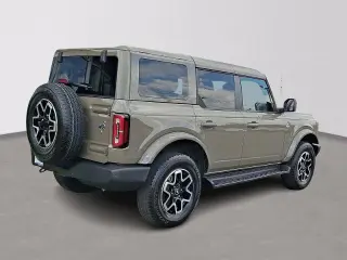 Ford Bronco 2025 4x4 Outer Banks 4dr SUV