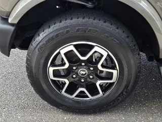 Ford Bronco 2025 4x4 Outer Banks 4dr SUV