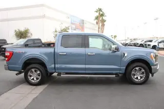 Ford F-150 2023 4x4 Lariat 4dr SuperCrew 6.5 ft. SB