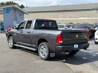 Ram 1500 2018 4x4 Express 4dr Quad Cab 6.3 ft. SB Camioneta