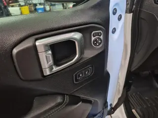 Jeep Wrangler Unlimited 2019 4x4 Sahara 4dr SUV