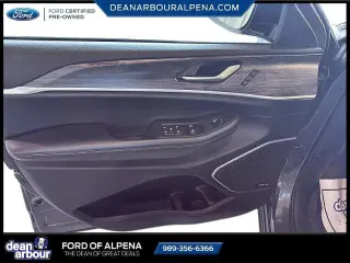 Jeep Grand Cherokee L 2022 4x4 Limited 4 puertas SUV