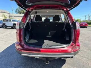 Toyota RAV4 2018 XLE 4dr SUV