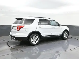 Ford Explorer 2016 XLT 4dr SUV