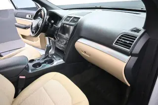 Ford Explorer 2016 XLT 4dr SUV