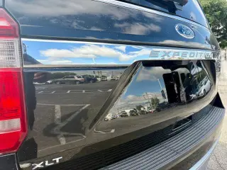 Ford Expedition 2021 4x2 XLT 4dr SUV