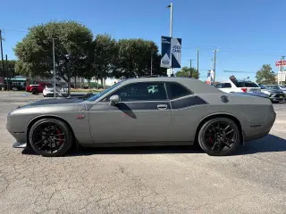 Dodge Challenger 2018 R/T Scat Pack 2dr Coupe