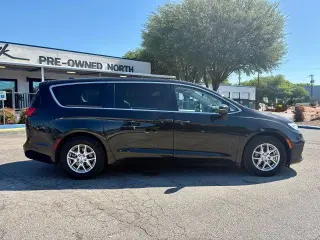 Chrysler Pacifica 2023 Touring L 4dr Mini-Van