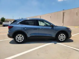 Ford Escape 2024 Active 4dr SUV