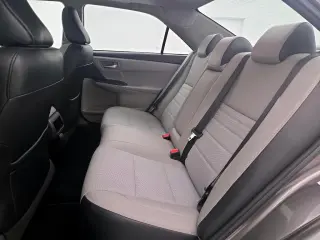 Toyota Camry 2017 SE 4dr Sedan