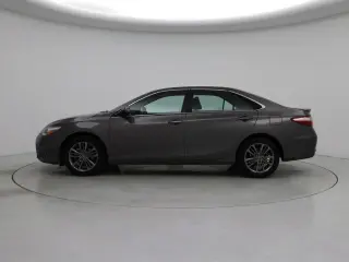 Toyota Camry 2017 SE 4dr Sedan