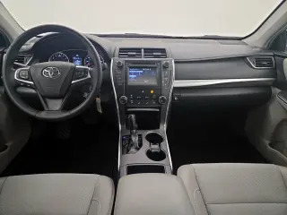 Toyota Camry 2017 SE 4dr Sedan