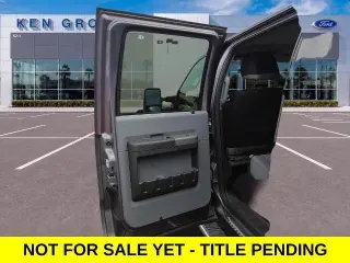 Ford F-250 Super Duty 2011 4x2 XL 4dr Crew Cab 6.8 ft. SB Pickup