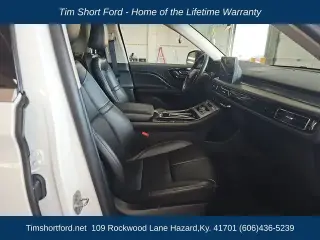 Lincoln Aviator 2023 AWD Standard 4dr SUV