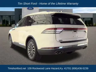 Lincoln Aviator 2023 AWD Standard 4dr SUV
