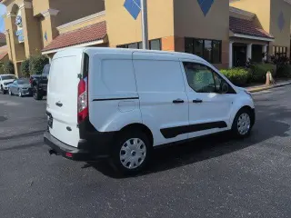 Ford Transit Connect 2022 XL 4dr SWB Cargo Mini-Van con Puertas Traseras de Carga