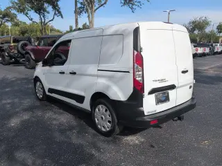 Ford Transit Connect 2022 XL 4dr SWB Cargo Mini-Van con Puertas Traseras de Carga