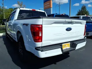 Ford F-150 2023 4x4 XLT 4dr SuperCrew 5.5 ft. SB
