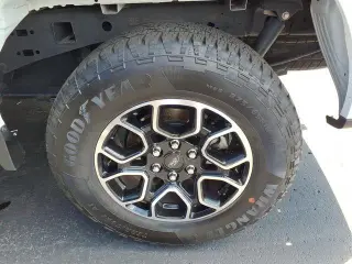 Ford F-150 2023 4x4 XLT 4dr SuperCrew 5.5 ft. SB