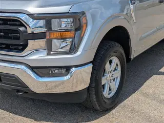 Ford F-150 2023 4x4 XLT 4dr SuperCrew 5.5 ft. SB