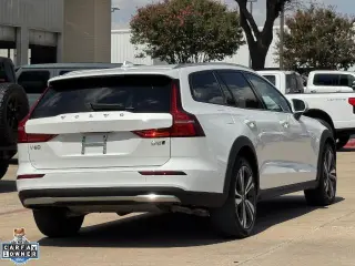 Volvo V60 Cross Country 2025 AWD B5 Plus 4dr Wagon