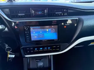 Scion iM 2016 4dr Hatchback 6M